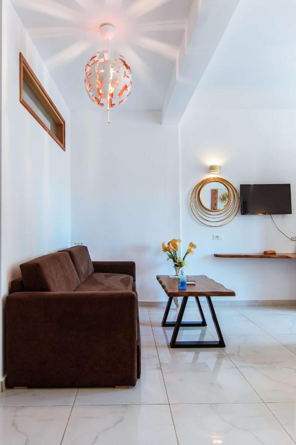 Deluxe Suites Ханья Экстерьер фото