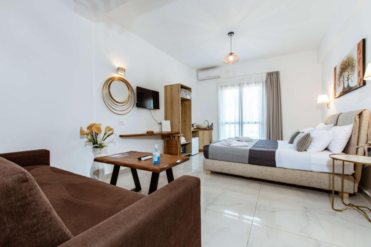 Deluxe Suites Ханья Экстерьер фото