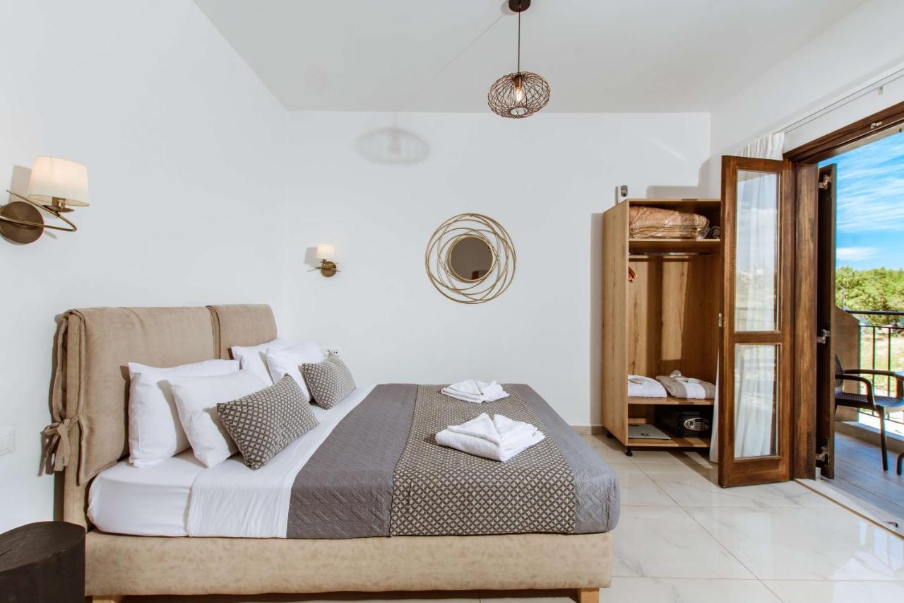 Deluxe Suites Ханья Экстерьер фото