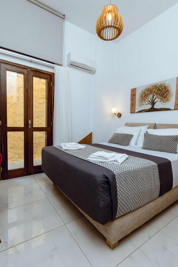Deluxe Suites Ханья Экстерьер фото