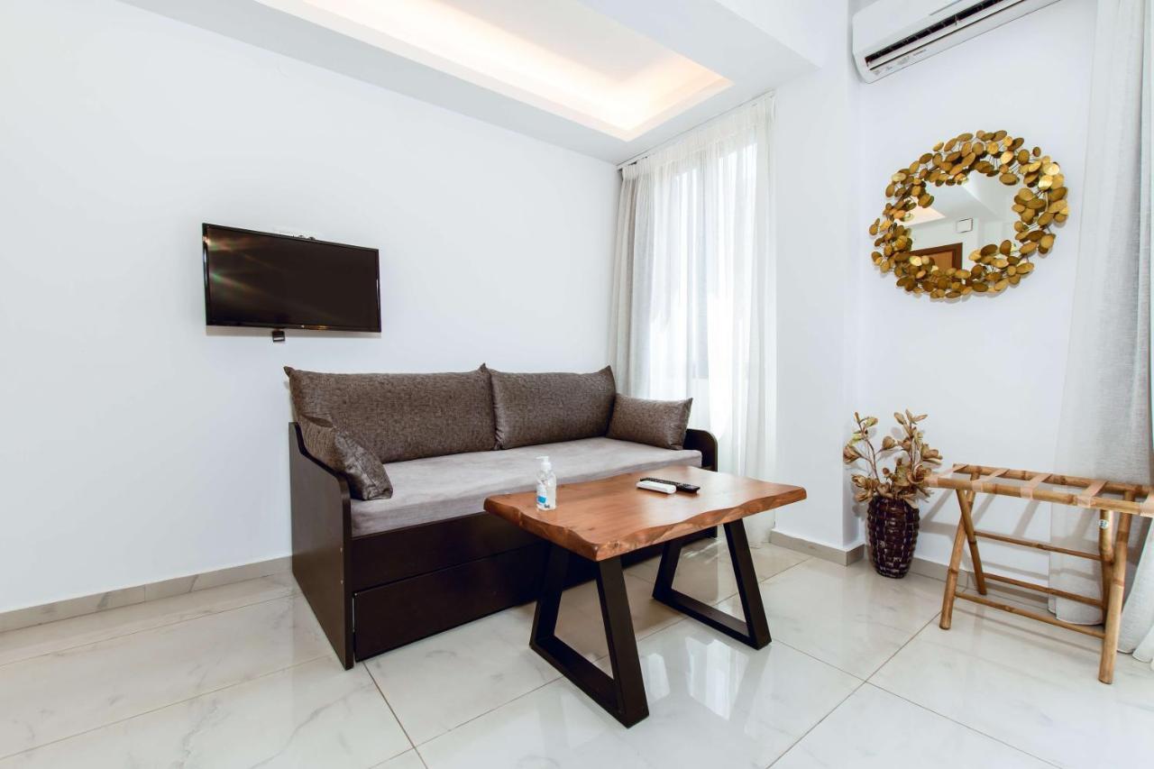 Deluxe Suites Ханья Экстерьер фото