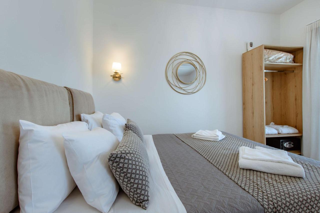 Deluxe Suites Ханья Экстерьер фото
